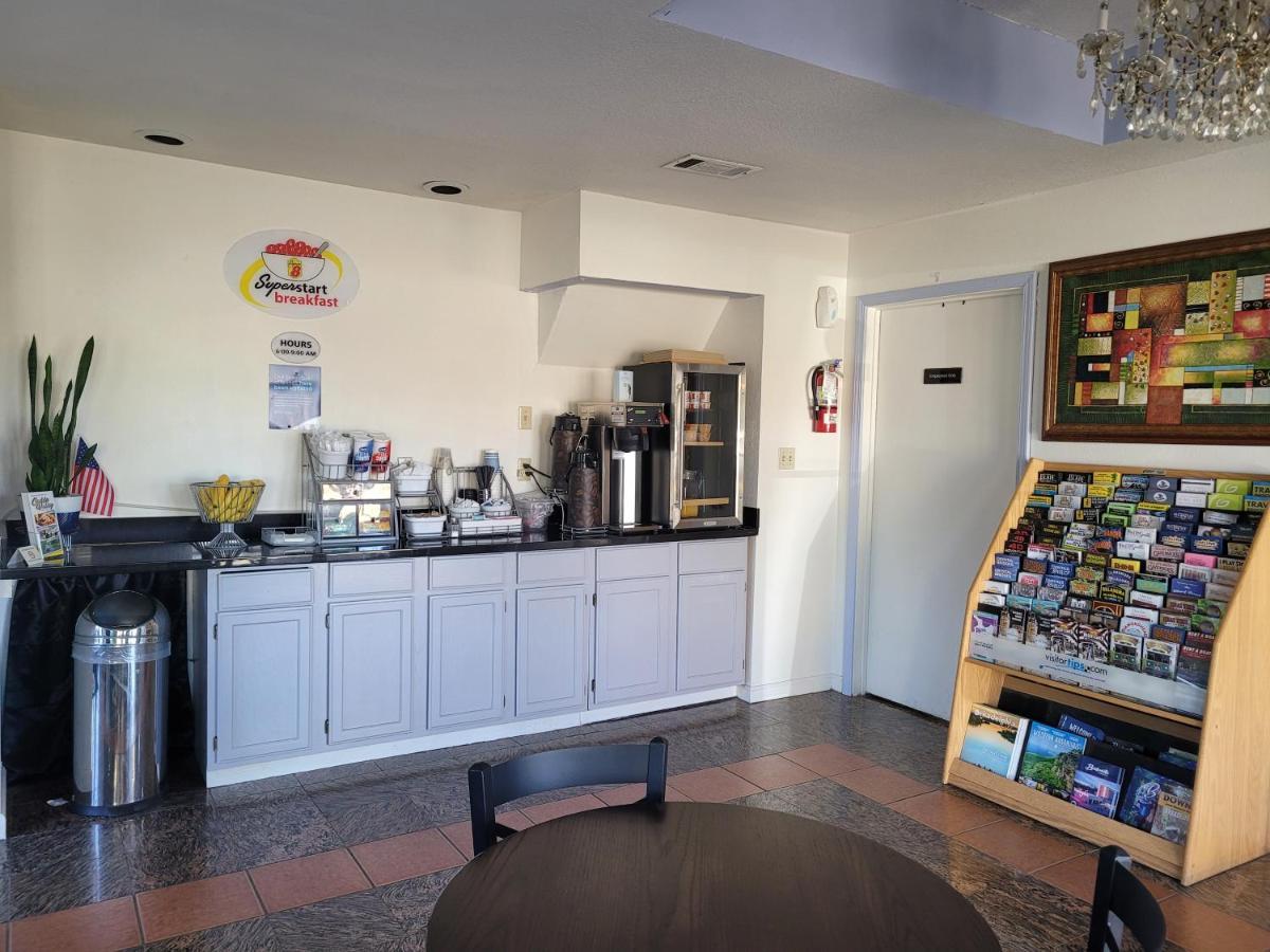 Super 8 By Wyndham Arkadelphia Caddo Valley Area מראה חיצוני תמונה