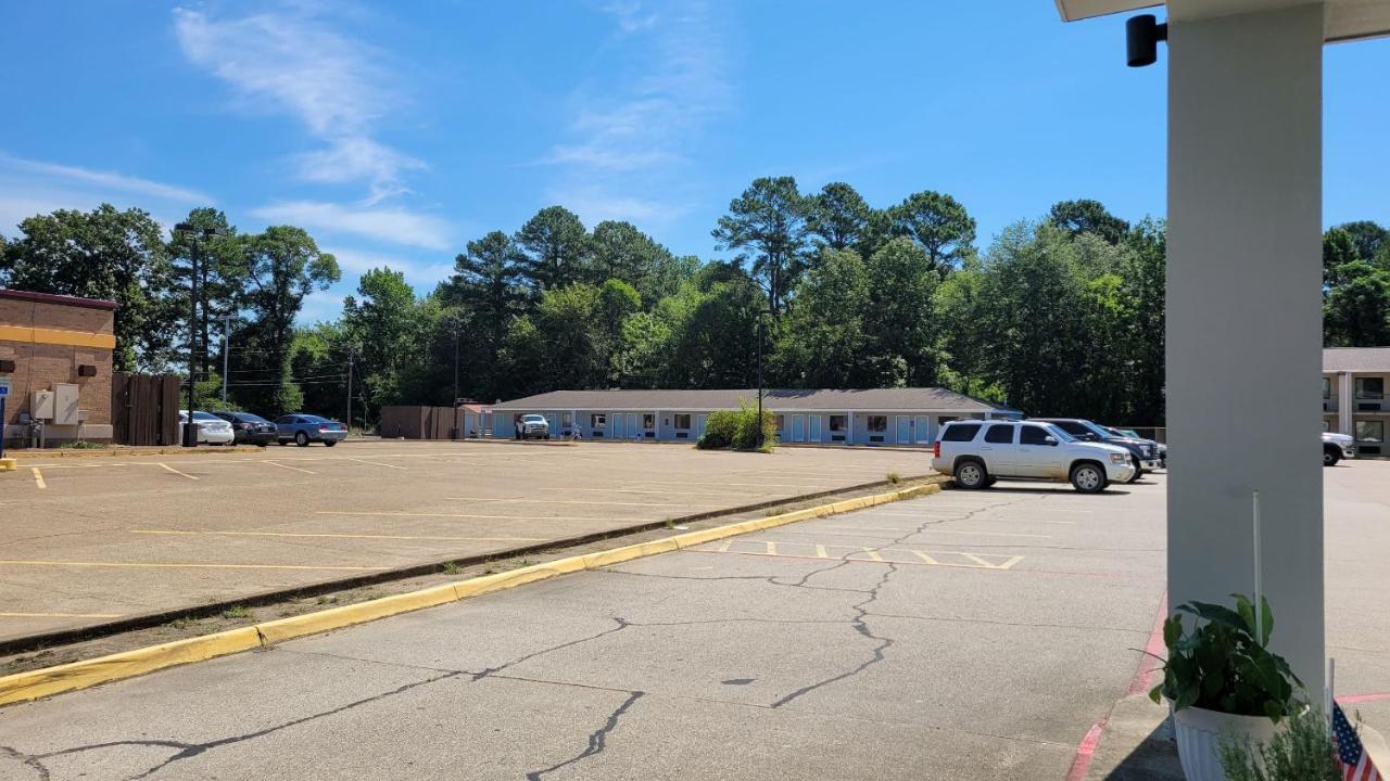 Super 8 By Wyndham Arkadelphia Caddo Valley Area מראה חיצוני תמונה