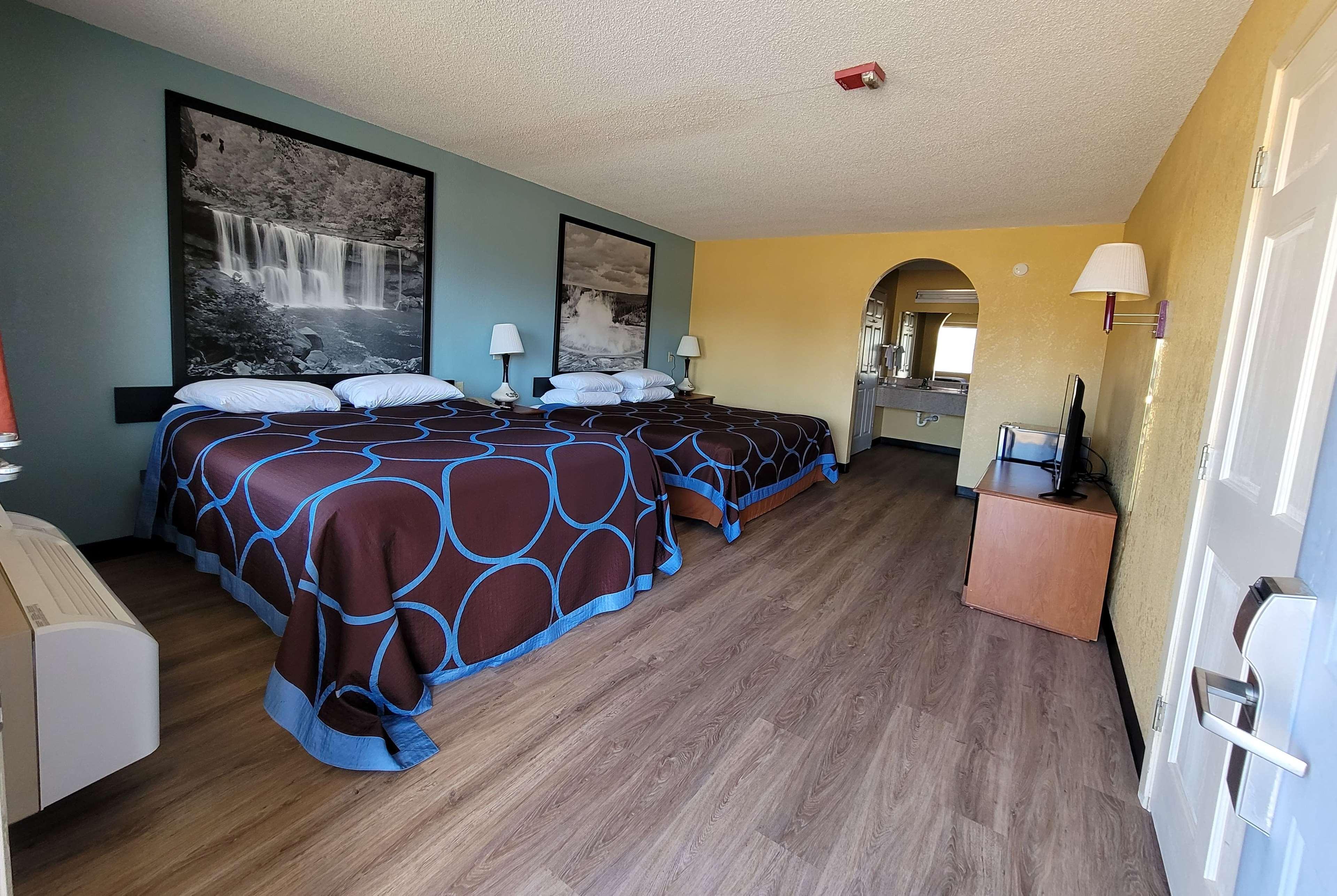 Super 8 By Wyndham Arkadelphia Caddo Valley Area מראה חיצוני תמונה