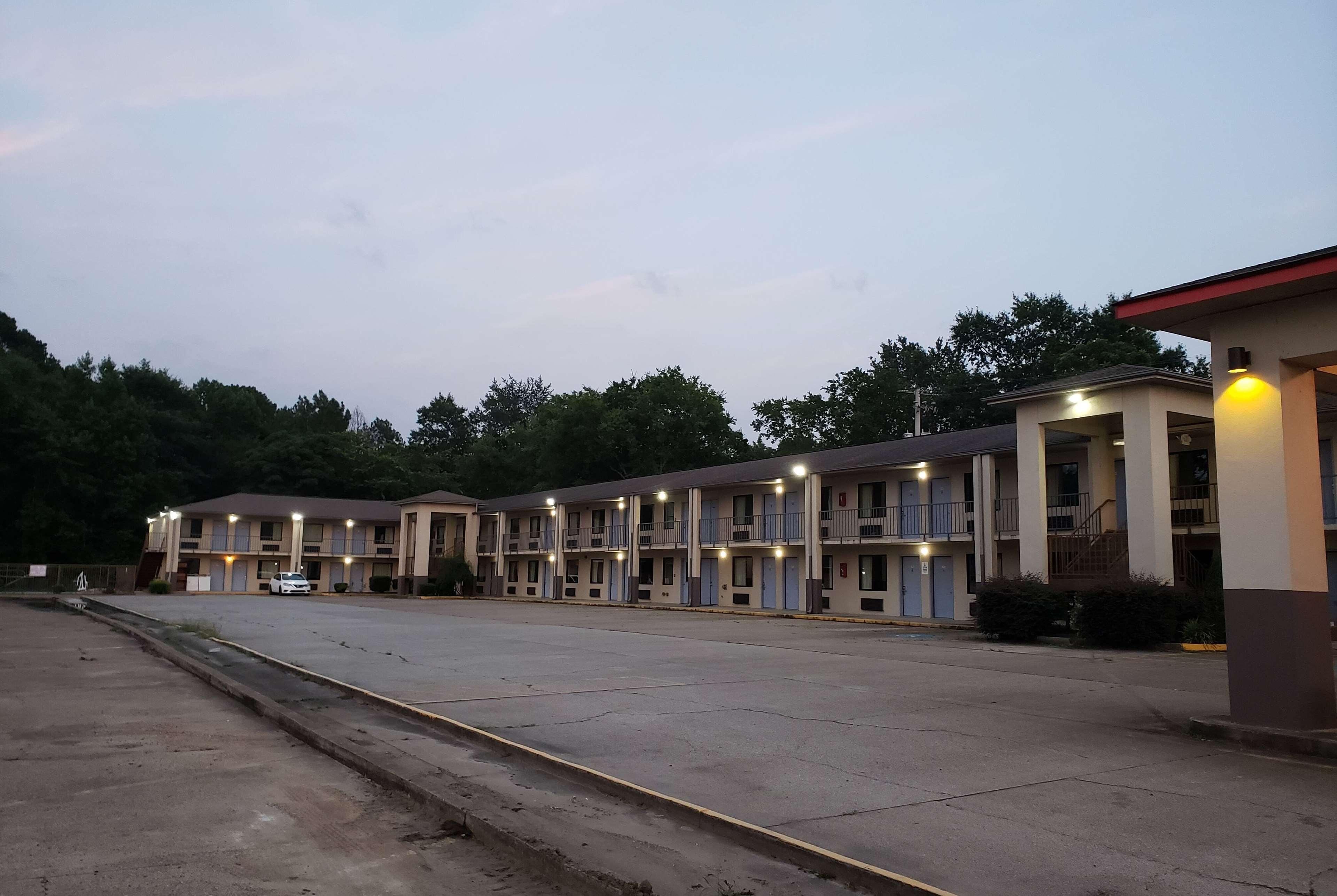 Super 8 By Wyndham Arkadelphia Caddo Valley Area מראה חיצוני תמונה