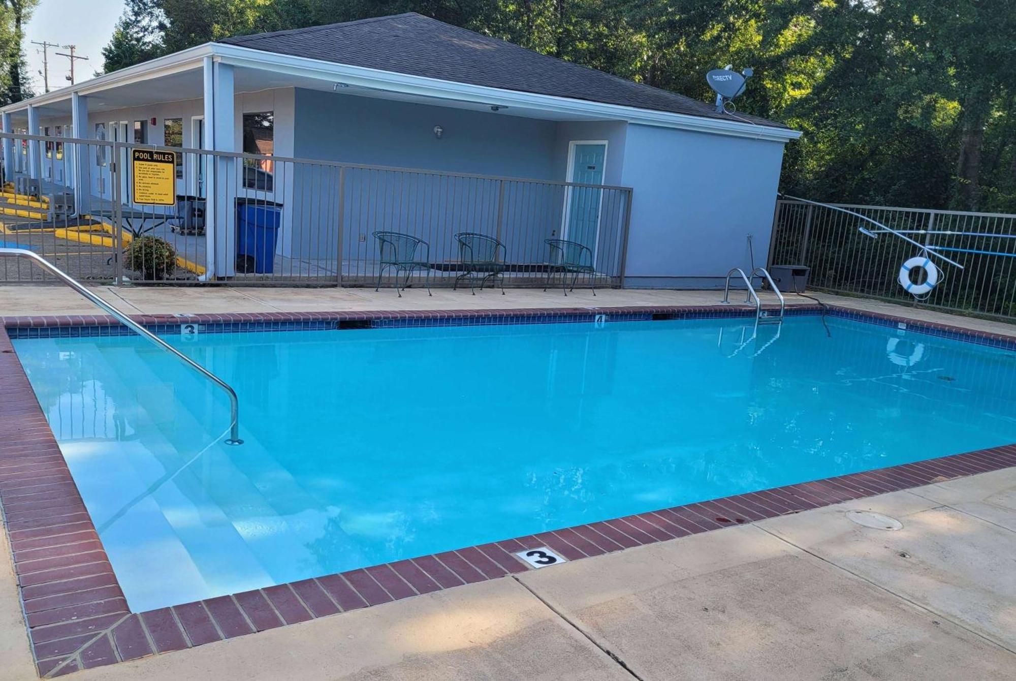 Super 8 By Wyndham Arkadelphia Caddo Valley Area מראה חיצוני תמונה