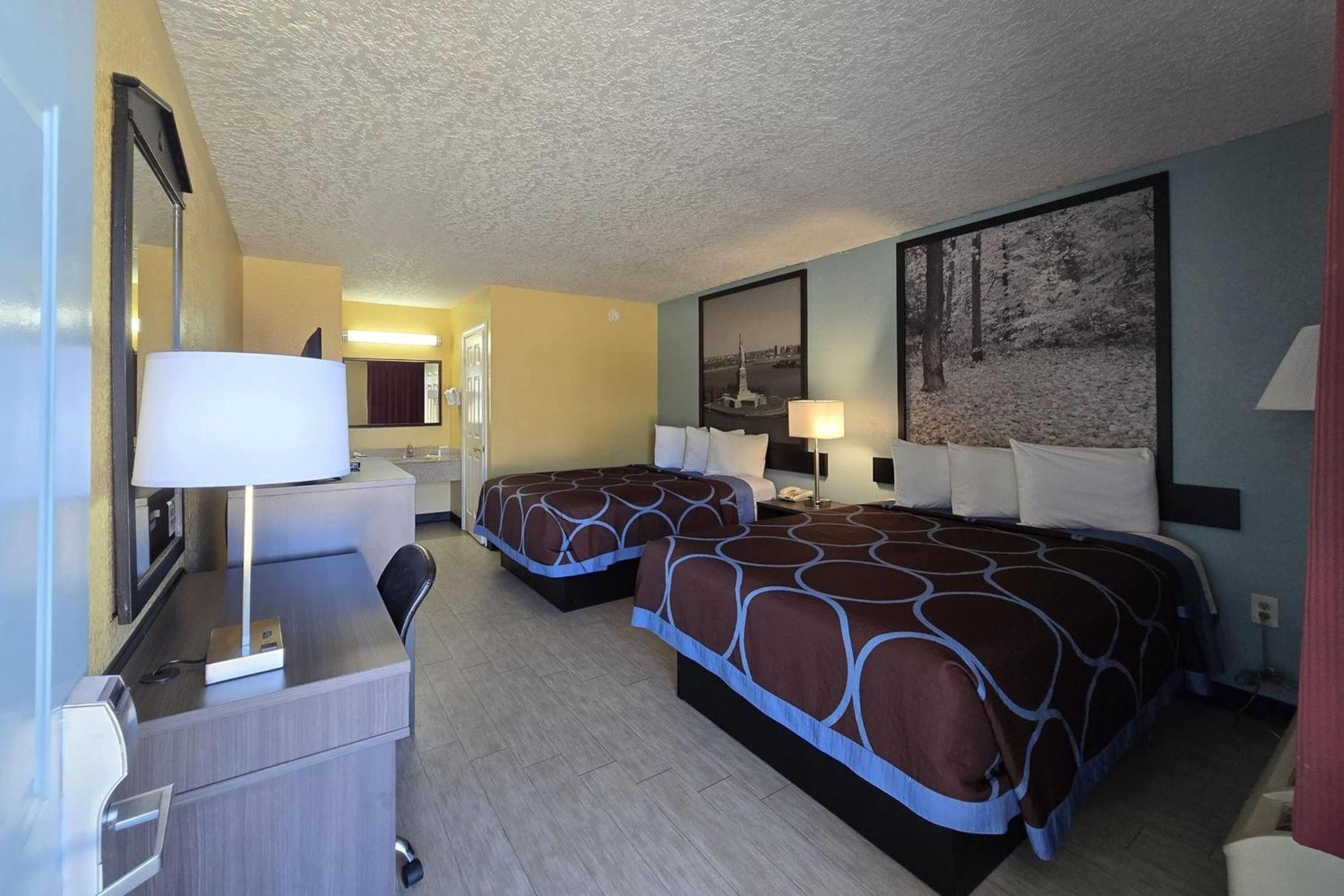 Super 8 By Wyndham Arkadelphia Caddo Valley Area מראה חיצוני תמונה